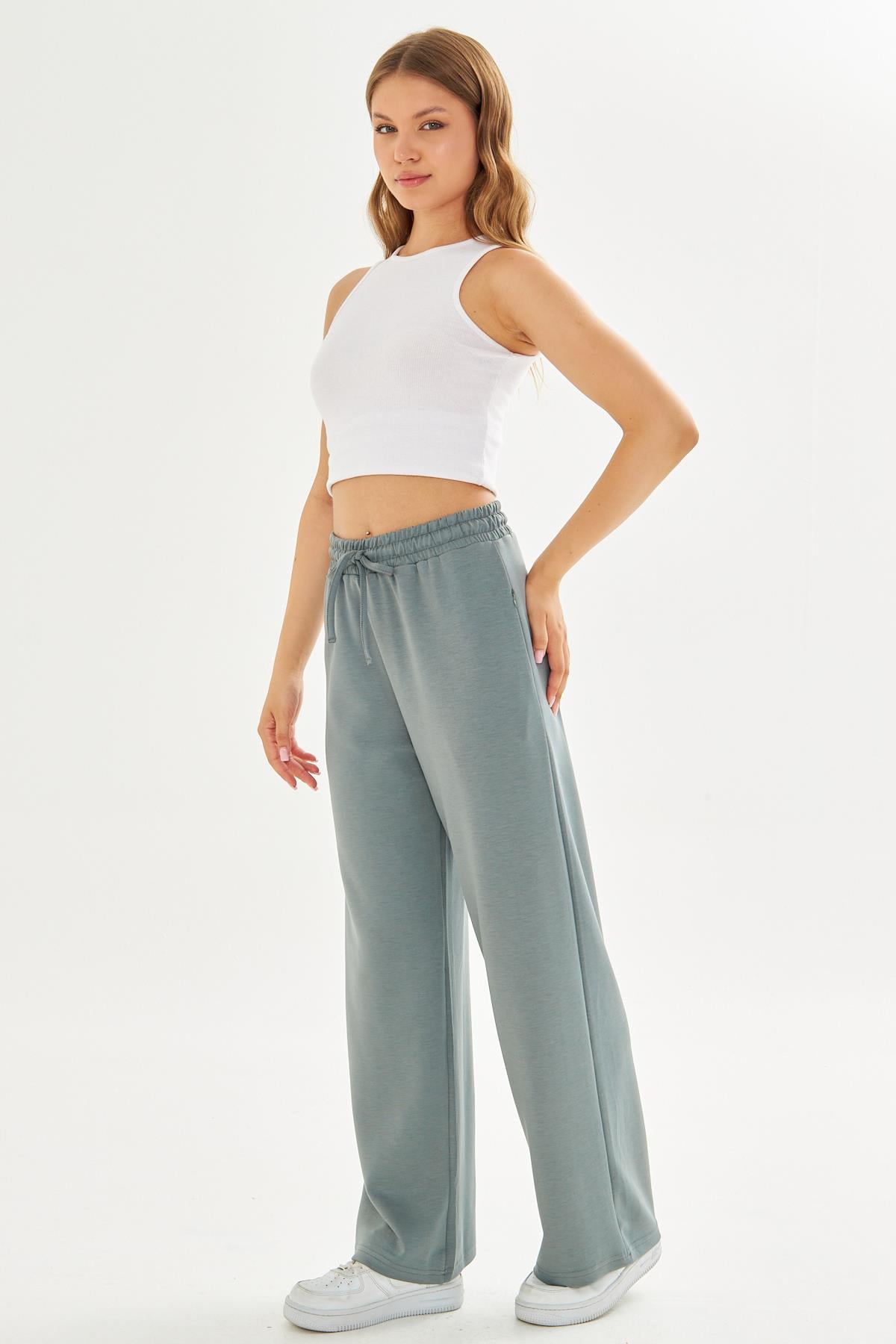 Kadın Modal Kumaş Rahat Kalıp Geniş Paça Eşofman Altı Yeşil 8101-Y