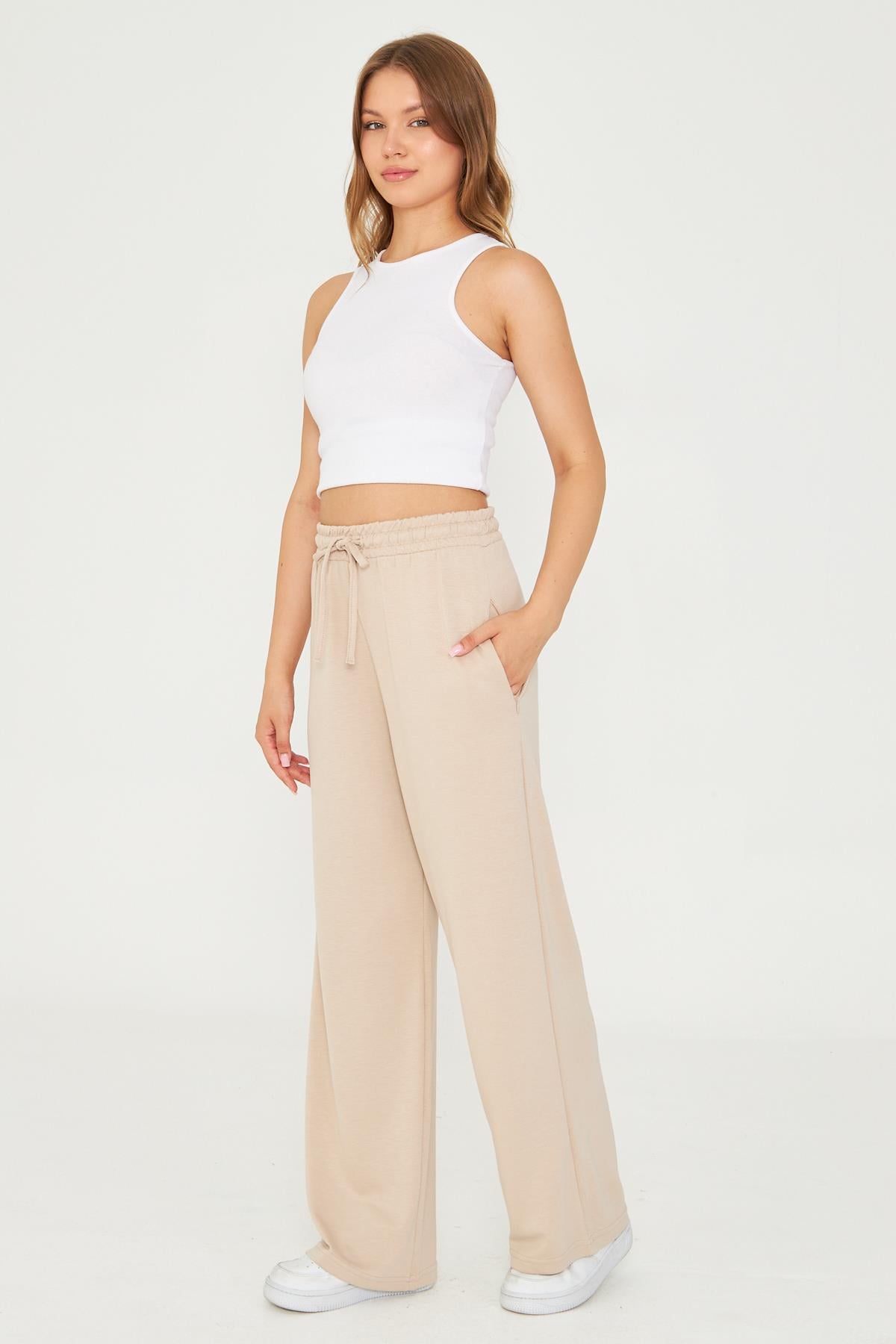 Kadın Modal Kumaş Rahat Kalıp Geniş Paça Eşofman Altı Bej 8101-B