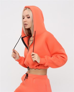 Yarım Fermuarlı Kapüşonlu Crop Sweatshirt 5502T