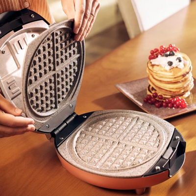 Karaca Funday Pembe Çıkarılabilir Plakalı Waffle Makinesi 1000W