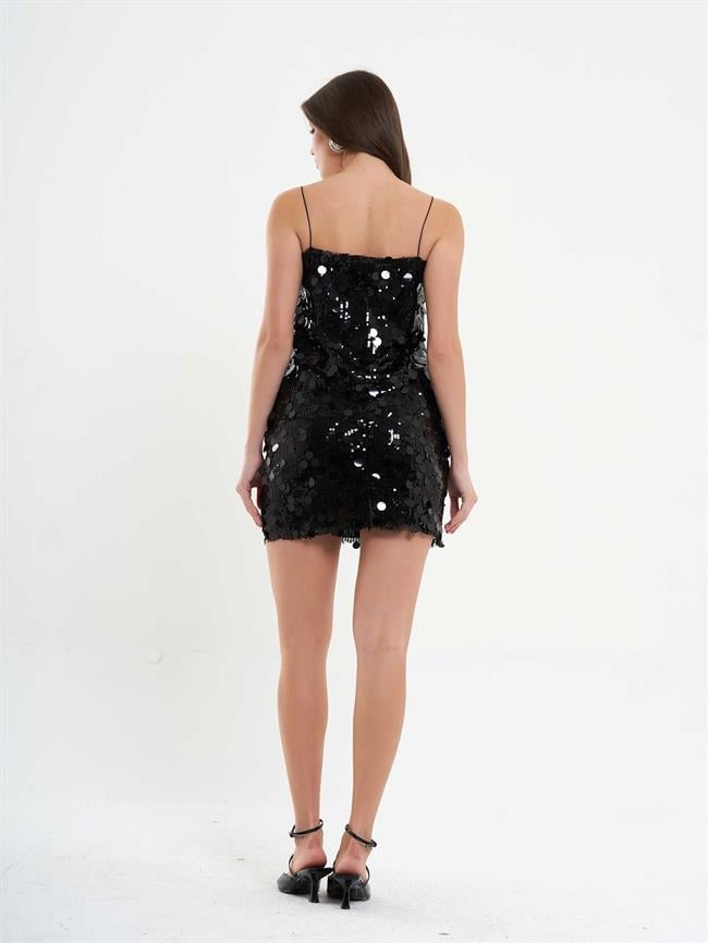 071777 Pullu Askılı Bluz Siyah