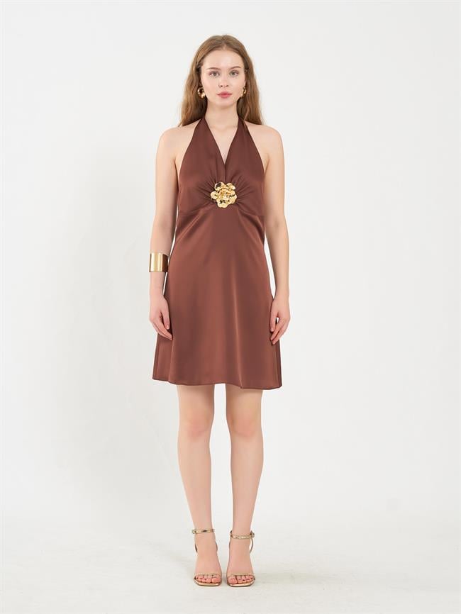 111644 Önü Tokalı Mini Elbise Kahve