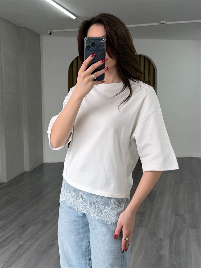 11690 Eteği Dantelli Midi Kol Tişört Beyaz