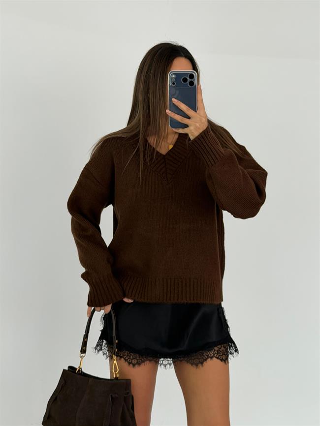 4657 İçi Saten Bluzlu Kazak Kahve