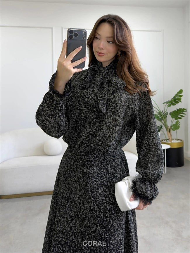 Bileği Dantel Detaylı Puantiyeli Bluz BLZ02794 Siyah