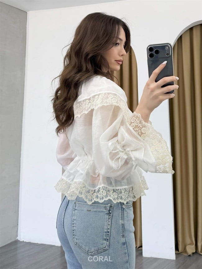 Dantel Detaylı Bağcıklı Gömlek 37366 Ekru