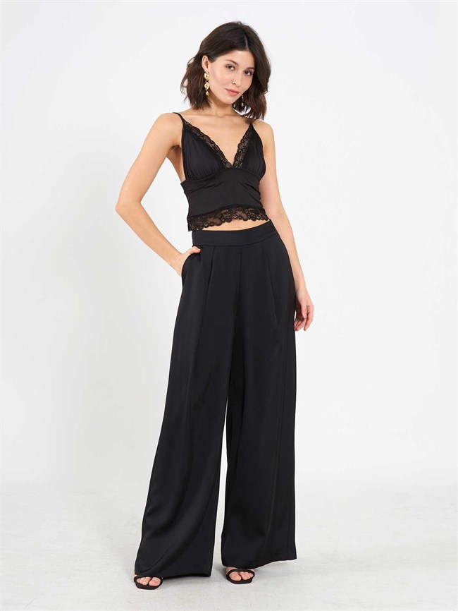 Dantel Detaylı Örme Bluz 071913 Siyah