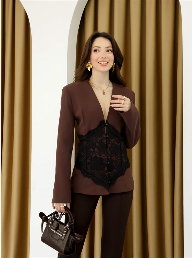 Dantelli Beli Kısa Ceket 251881 Kahve