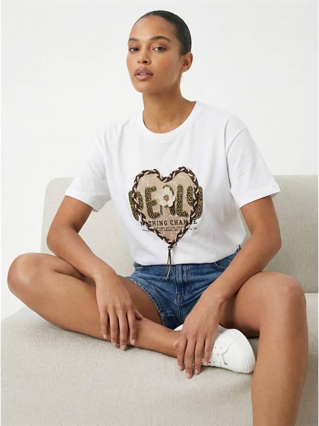 Deri Bağcıklı Kalp Baskılı Tişört 7447 Beyaz