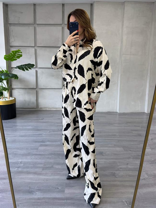 Desenli Gömlek Pantolon Takım 7121 Ekru - Siyah