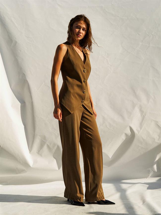 Düğmeli V Yaka Yelek 120689 Kahve