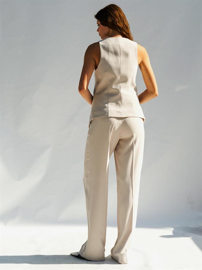 Düğmeli V Yaka Yelek 120689 Taş