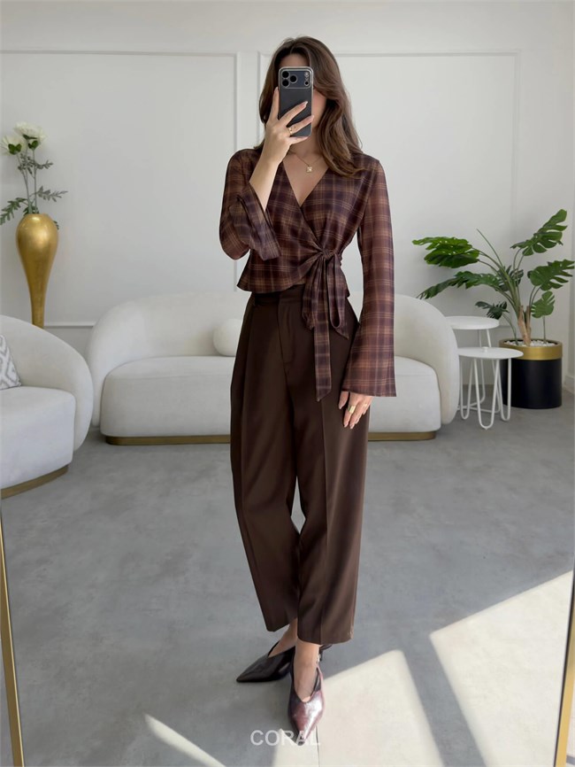 Eteği Bağlamalı Ekoseli Bluz BLZ02676 Kahve