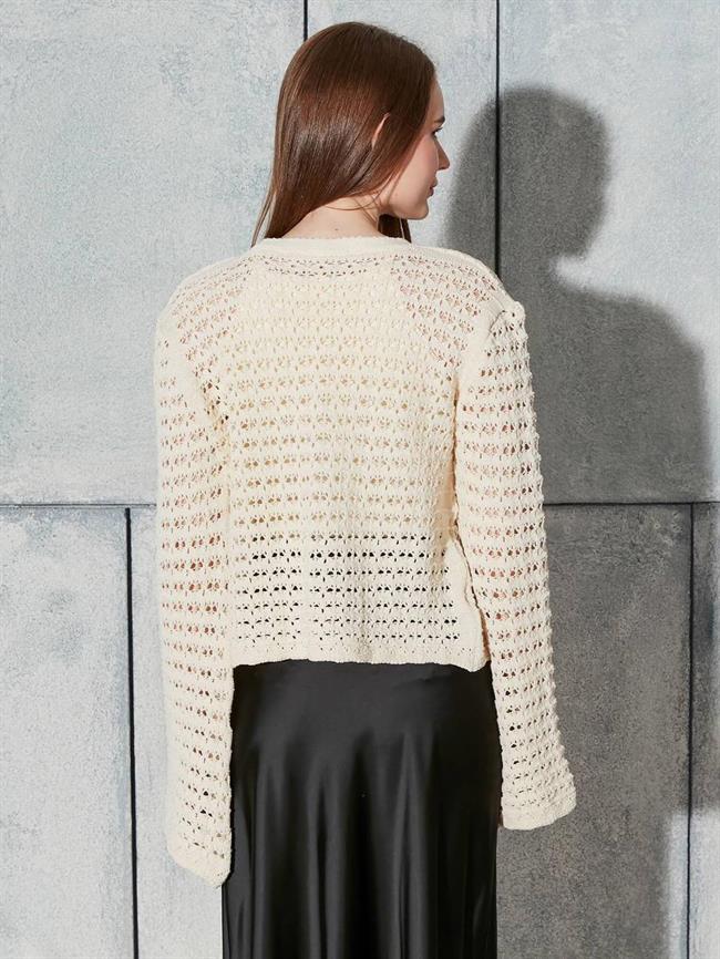 Geniş Kollu Kısa Hırka Ekru