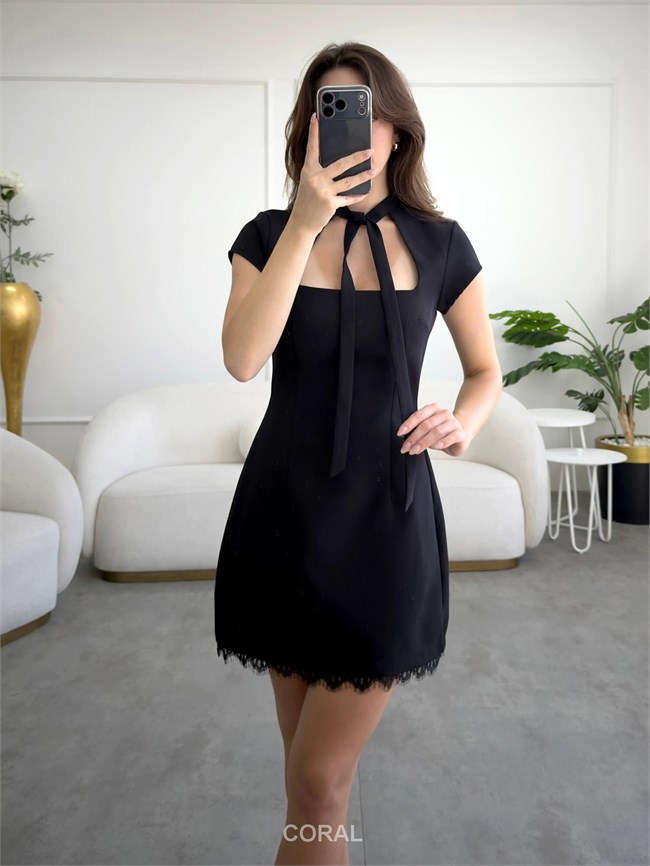 Göğsü Dantelli Eteği Dantelli Elbise ELB02792 Siyah