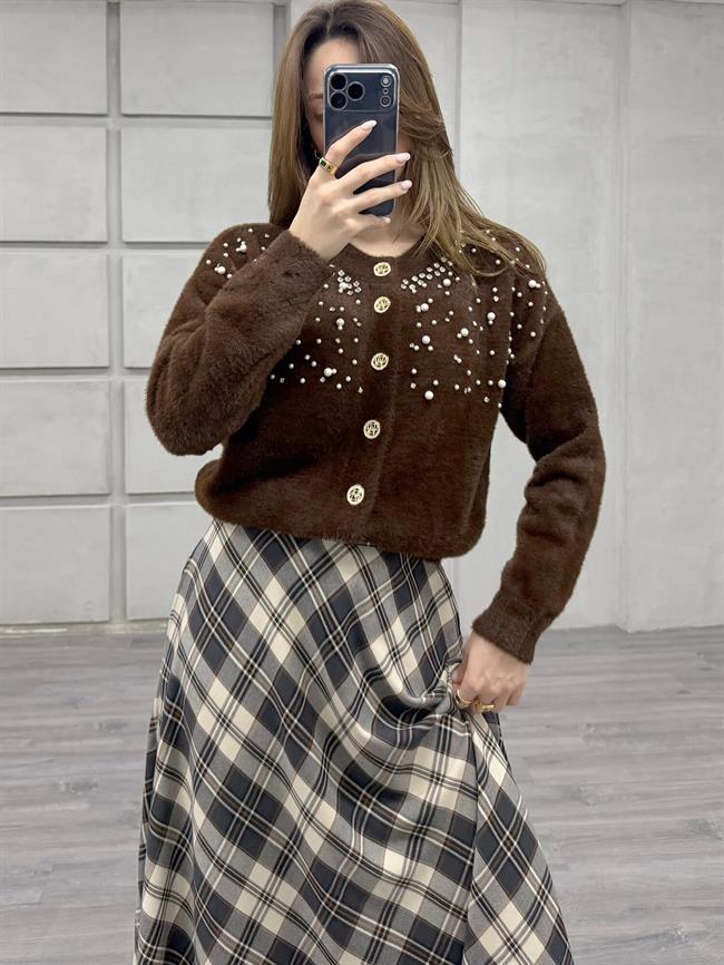 Göğsü İnci Ve Taşlı Peluş Hırka 7584 Kahve