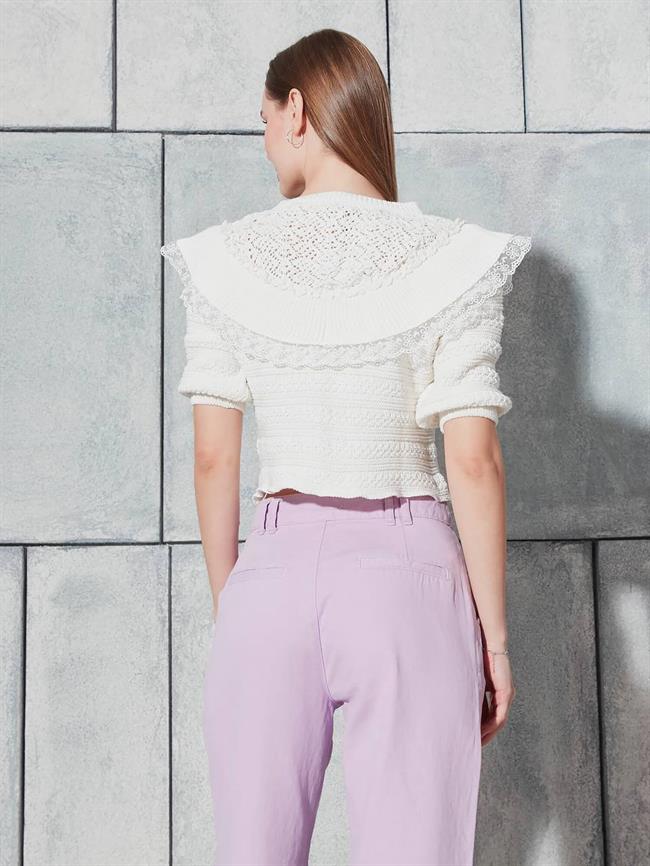 Göğsü Volanlı Hırka Kemik