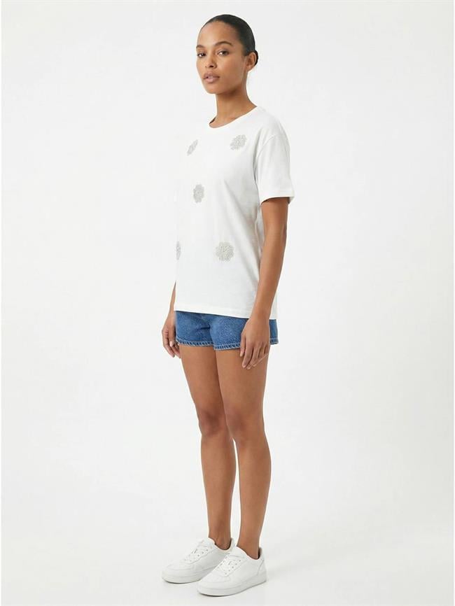 İncili Çiçek İşlemeli Tişört 7549 Ekru