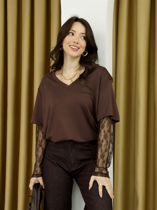 Kolları Dantelli V Yaka Vatkalı Tişört 1071 Kahve