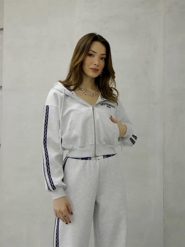Kolları Şeritli Kapüşonlu Kısa Sweatshirt Swt00810 Gri