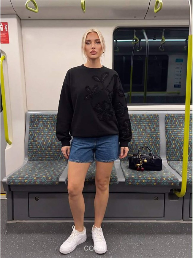 Kolları Ve Önü Nakışlı SweatShirt 5941 Siyah
