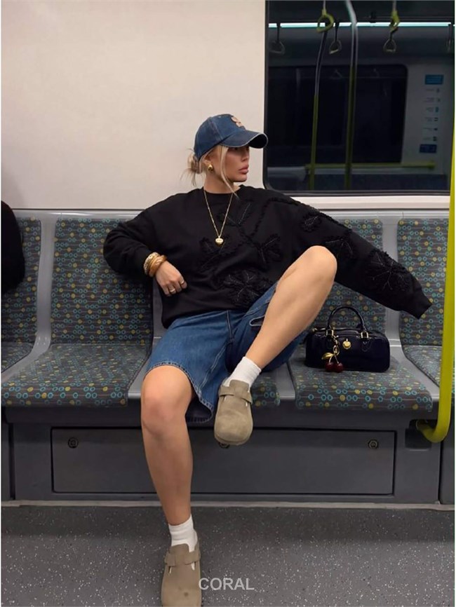 Kolları Ve Önü Nakışlı SweatShirt 5941 Siyah
