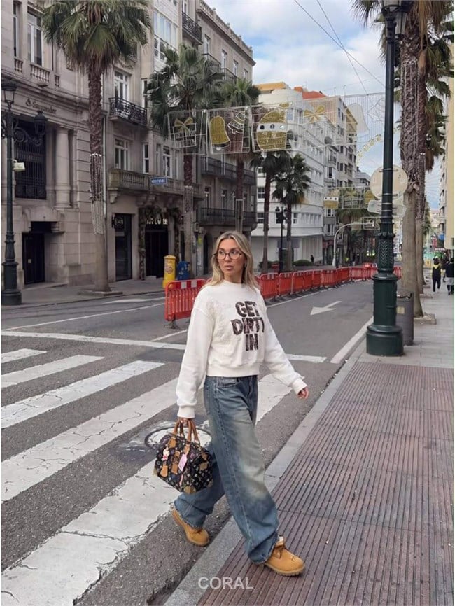 Nakışlı Resimli SweatShirt 5953 Beyaz