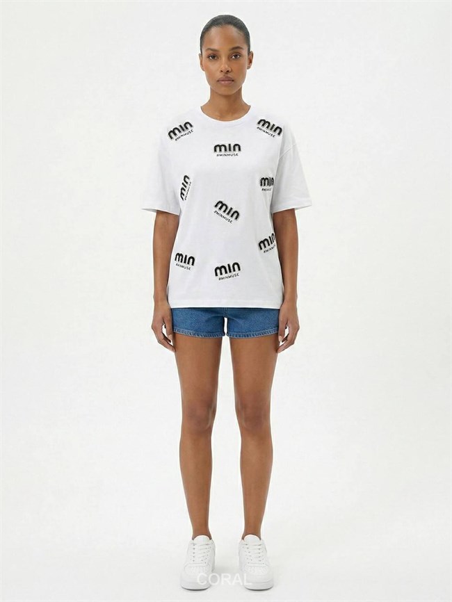 Pullu Dağınık Yazılı Tişört 7522 Beyaz