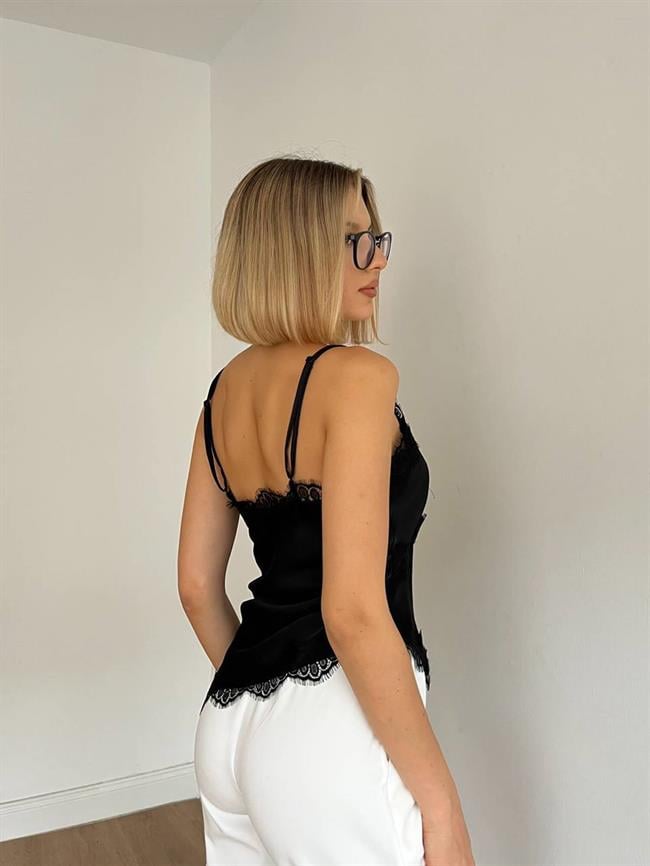 Tül Detaylı Askılı Saten Bluz 20030 Siyah