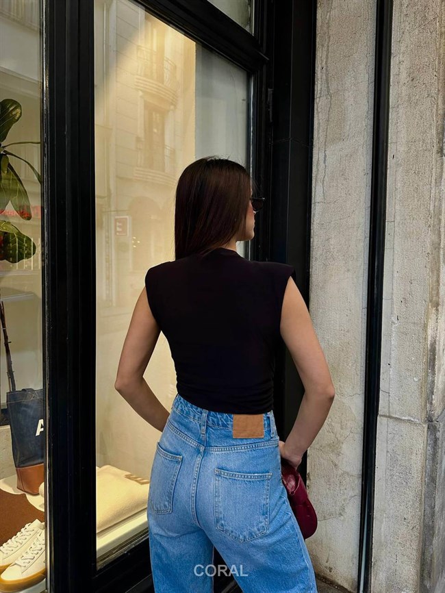 Vatkalı Kruvaze Büzgülü Bluz 13213 Siyah