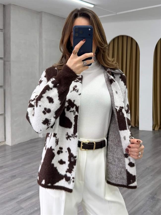 Yakası Derili Batik Desenli Hırka 140551 Vanilya