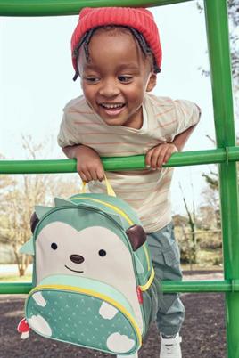 SKIP HOP SIRT ÇANTASI KİRPİ