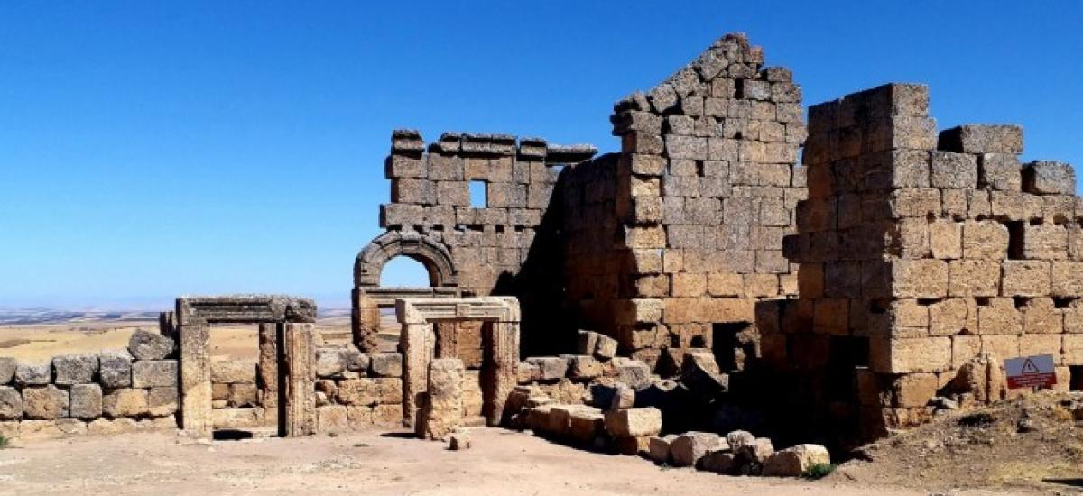 Tarihi Zerzevan Kalesinde Arkeolojik Kazıya Safir Tuz Desteği