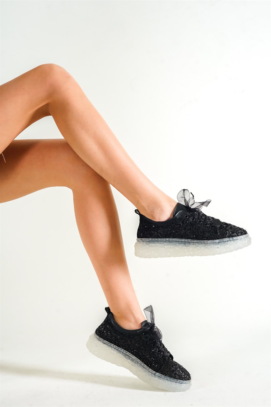 Capone Siyah Şeffaf Tabanlı Pullu Kadın Sneaker Spor Ayakkabı | Caponestore