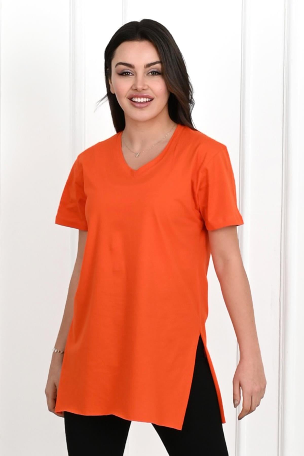 Kadın V yaka Yırtmaçlı  T-Shirt 8783-22