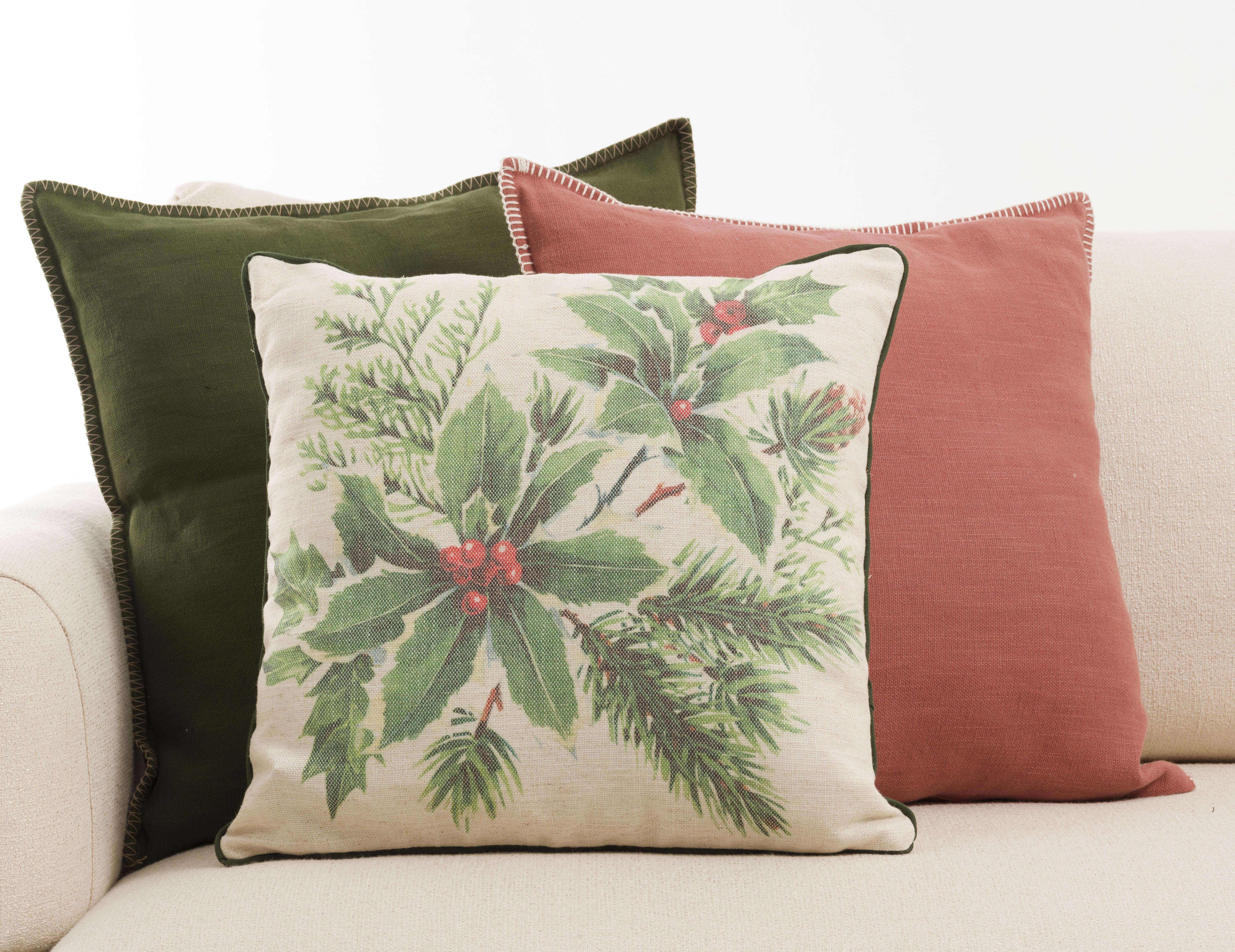Yılbaşı Kokina Yaprak Baskılı Biyeli 45x45 cm Kırlent Kılıfı