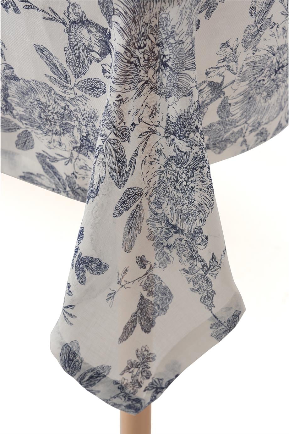 Romantic Floral Çiçek Desenli Lacivert Masa Örtüsü