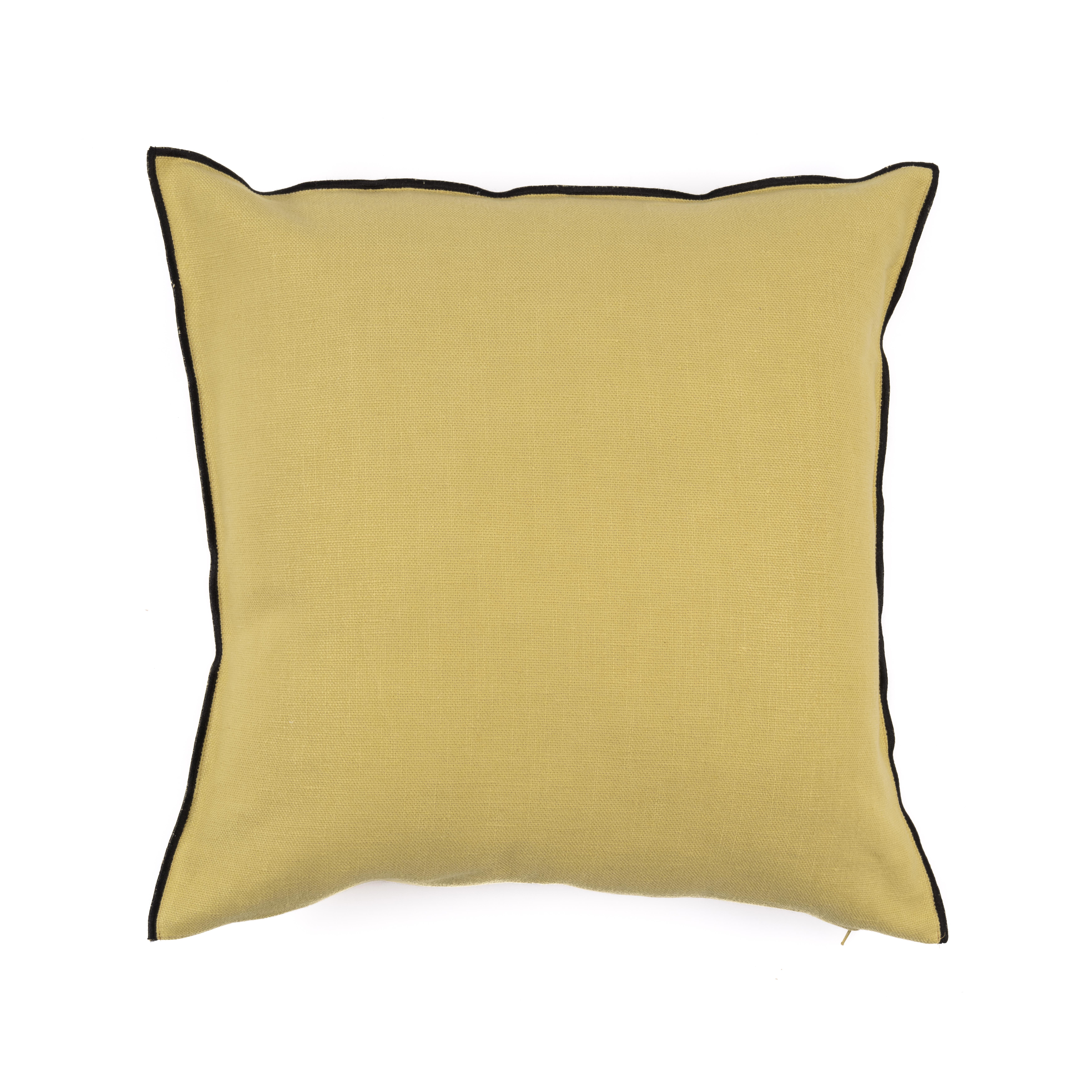 Global Etnik Siyah Overloklu Açık Sarı Keten 50x50 cm Kare Kırlent Kılıfı