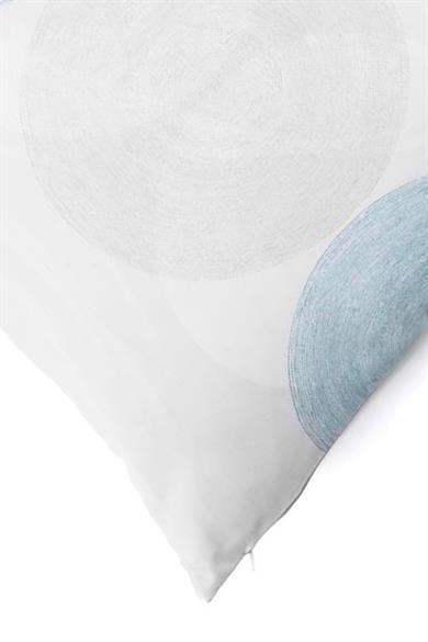 Aqua Marine Gri Üzerine Beyaz Mavi Daire Şekilli 50x50 cm Kare Kırlent Kılıfı