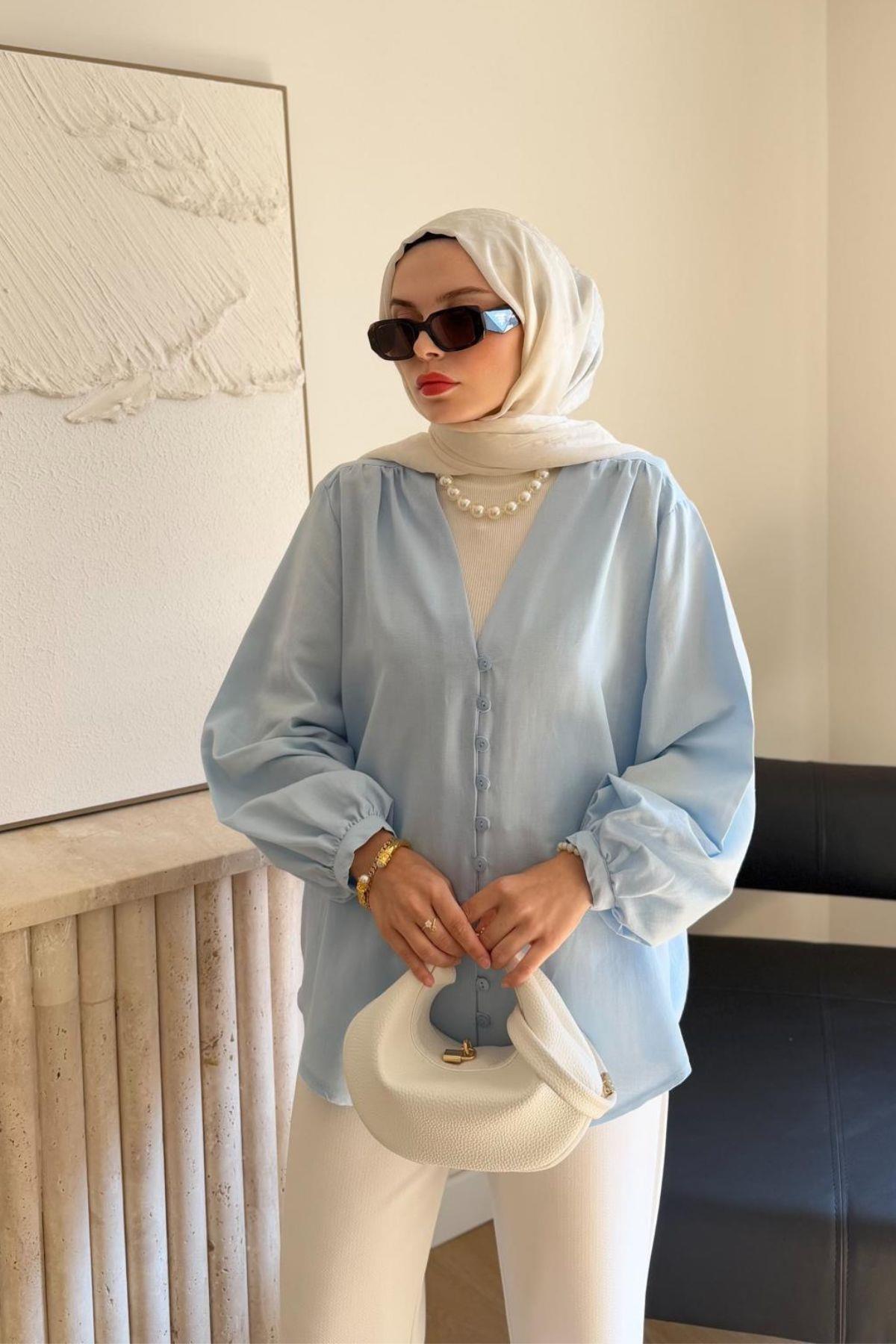 BEBE MAVİ BRİT DÜGMELİ GÖMLEK