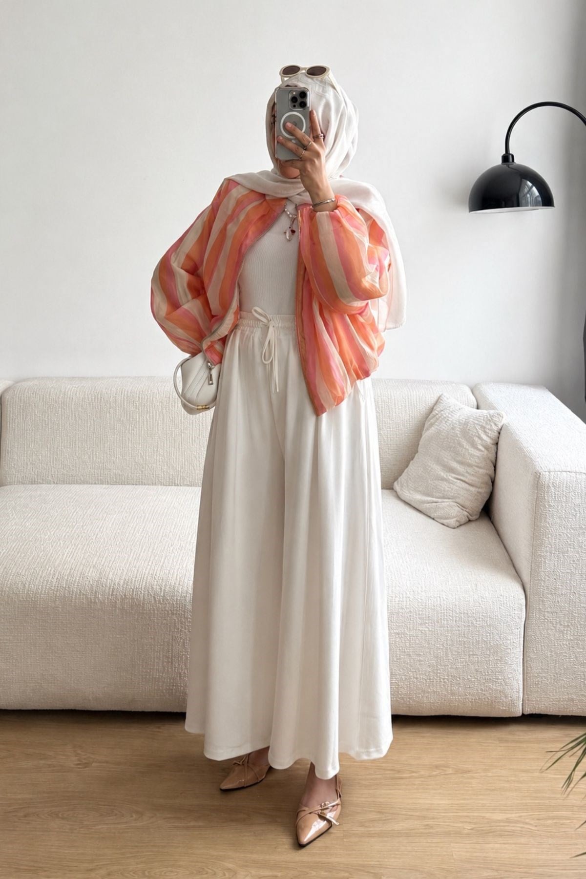 BEYAZ ETEKLİ OYSH PANTOLON