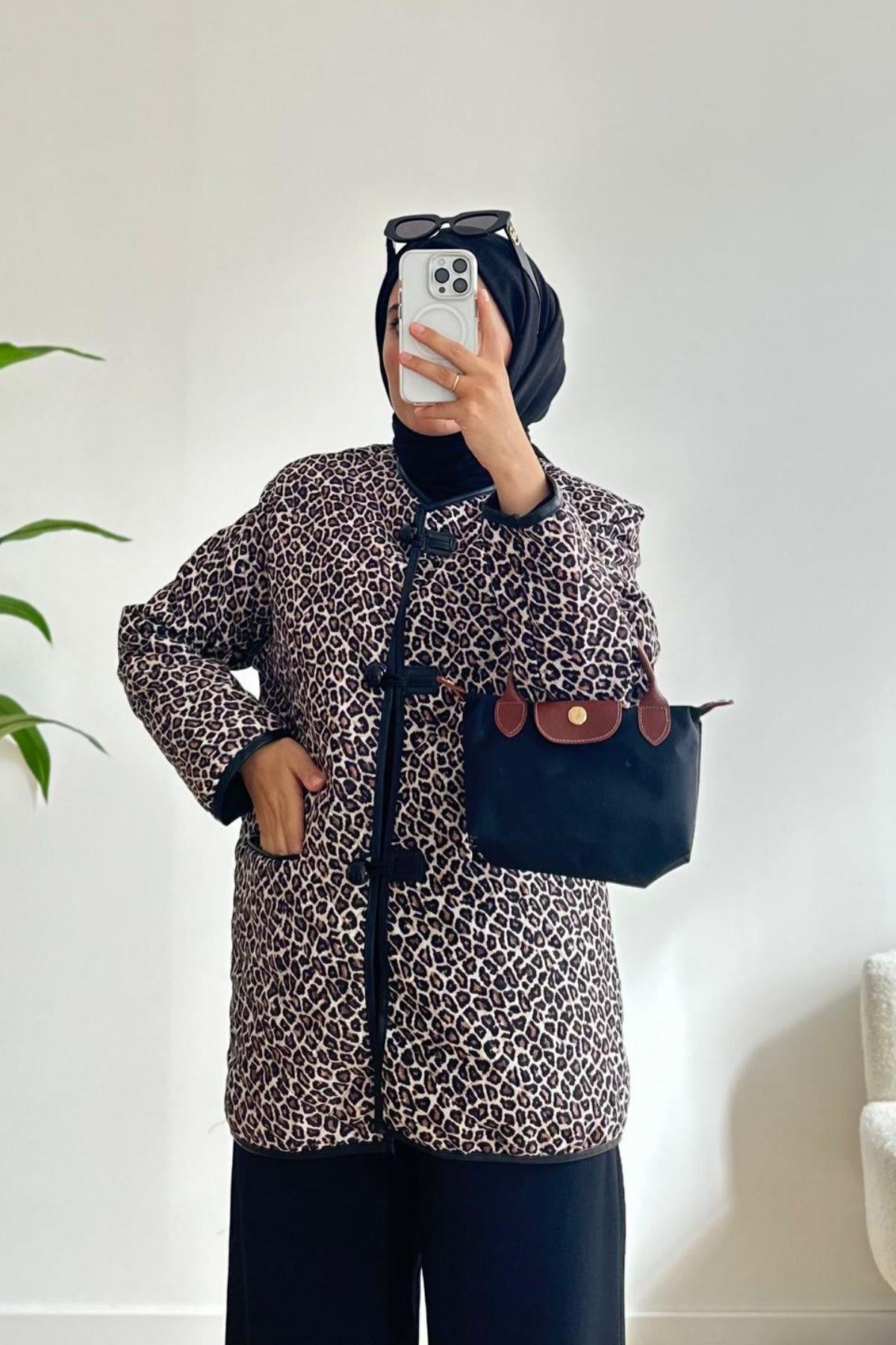 LEOPAR DESENLİ KAPİTONE MONT