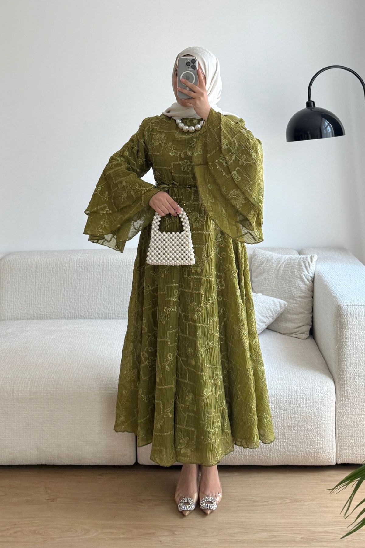 YAĞ YEŞİL DANTEL İŞLEMELİ ELBİSE