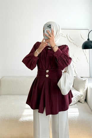 BORDO DÜĞME TASARIM KEMERLİ GÖMLEK