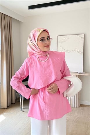 PEMBE ÖNÜ ŞAL DETAYLI KUŞAKLI BLUZ