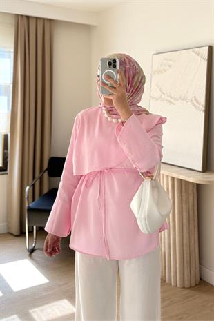 PEMBE ÖNÜ ŞAL DETAYLI KUŞAKLI BLUZ