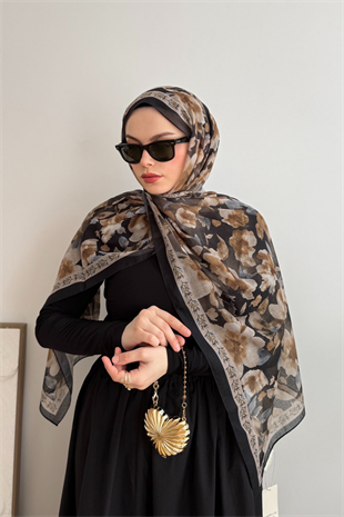 SİYAH ŞERİTLİ KAHVE ÇİÇEK DESENLİ ŞAL
