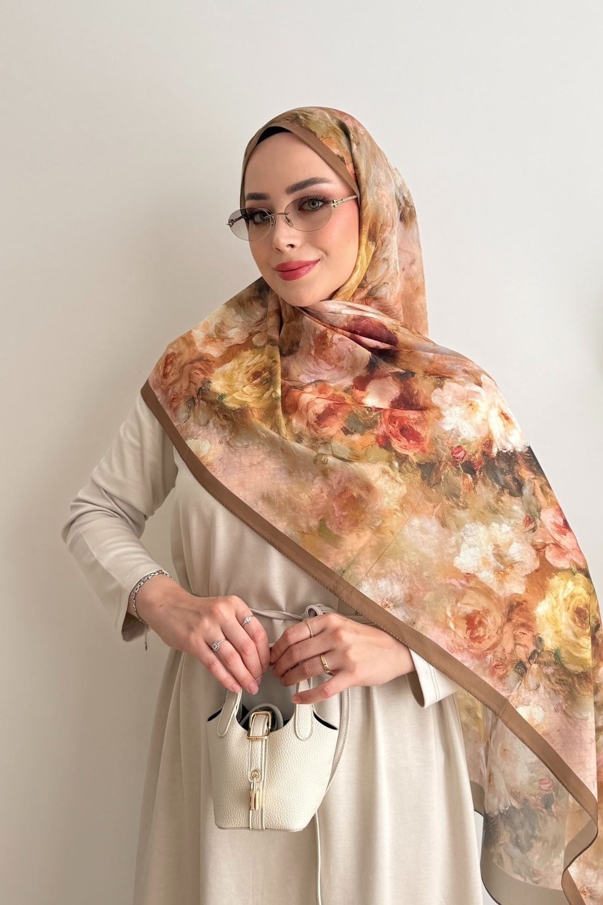 02 SOFT BELUSİ ŞAL