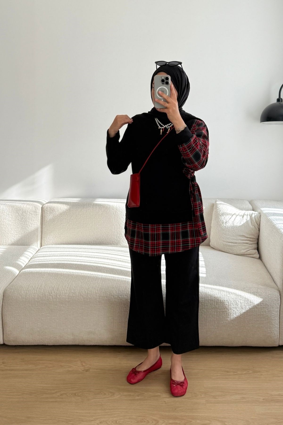 6196 SİYAH EKOSE DETAYLI BAĞLAMALI SWEATSHIRT