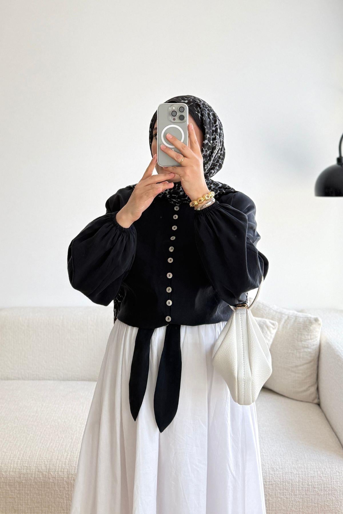 ANTRASİT BRİT DÜĞLMELİ KURDELELİ KISA GÖMLEK